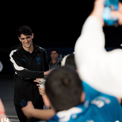 عودة بنزيما.. تشكيلة الهلال أمام الخلود في الدوري السعودي