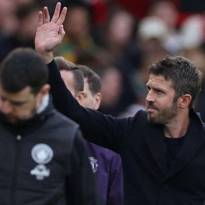 كاريك: أطفالي أخبروني بقصة شعر فرانك إيليت لكن هذا موقفي