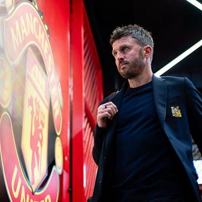 جيمي كاراغر: كاريك ضَمِن الاستمرار في تدريب مانشستر يونايتد