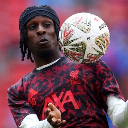 كومان يصدم جمهور ليفربول: إصابة فريمبونغ انتكاسة حقيقة