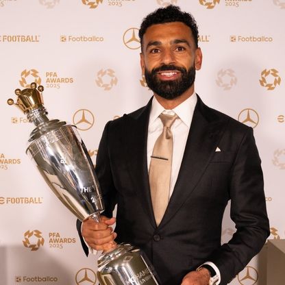 الأفضل للمرة الثالثة.. صلاح يكتب التاريخ في الدوري الإنجليزي