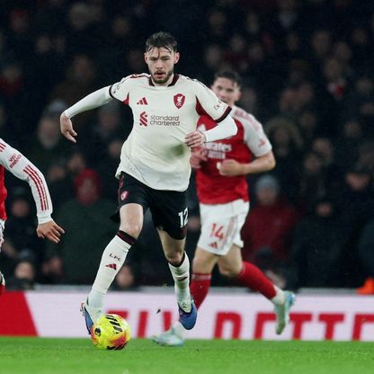 ليفربول يعلن أن برادلي سيخضع لجراحة بعد إصابة قوية في الركبة