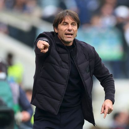 كونتي وهورتزلر يمنحان كاريك طوق نجاة في مانشستر يونايتد