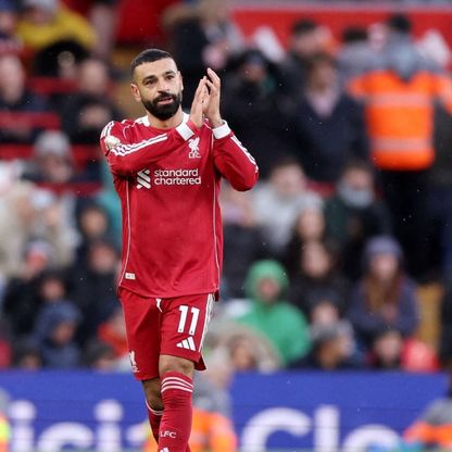 فيديو 14 ثانية.. جمهور أنفيلد يعيد الابتسامة على وجه محمد صلاح