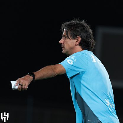 سيموني إنزاغي يثق بقدرة الهلال على انتزاع لقب الدوري من النصر