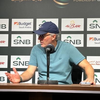 هل يشارك بنزيما أمام النصر في الكلاسيكو؟.. لوران بلان يجيب