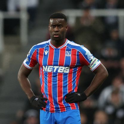 مانشستر سيتي مهدد بخسارة السباق لضم مارك غويهي أمام عملاق أوروبي