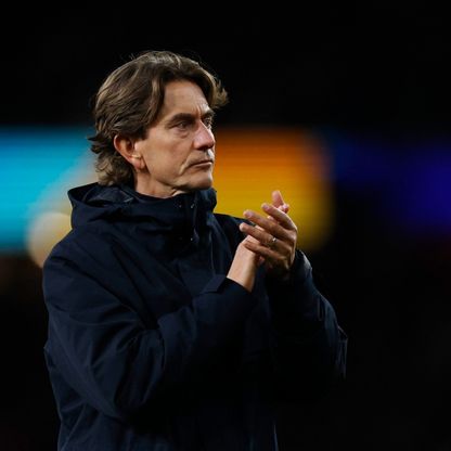 مدرب توتنهام يعتذر لجماهيره بعد السقوط أمام أرسنال