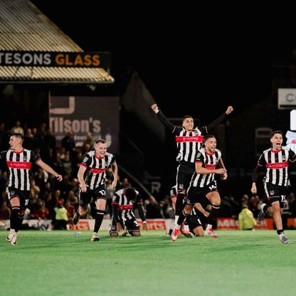 قرعة سهلة لليفربول بكأس الرابطة.. وغريمسبي نحو مواصلة الحلم