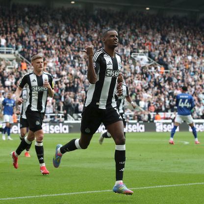 إيزاك "يوافق" على مفاوضة الهلال.. ونيوكاسل يطرح شروطه