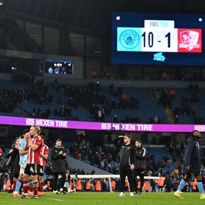 مانشستر سيتي يسحق إكستر بعشرة أهداف ويكرر إنجاز ليفربول