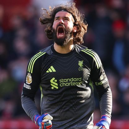 أليسون يمنح ليفربول "طوق النجاة"