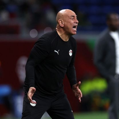 حسام حسن يطلب "نهاية مبكرة" للدوري المصري