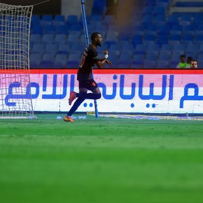 شاهد.. هدف مُذهل في الدقيقة 104 وفوز عجيب للرياض على الخليج