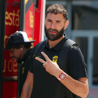 كريم بنزيما يكشف عن مرشحه لرئاسة نادي الاتحاد السعودي