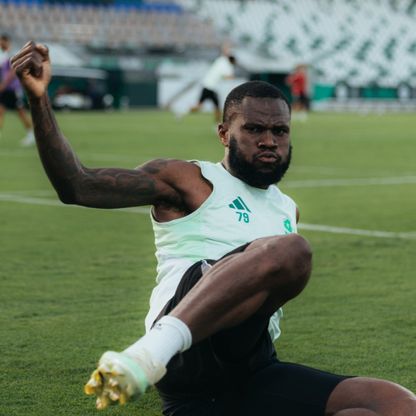 كيسي يعود لتدريبات الأهلي بعد نهاية مغامرته الإفريقية