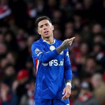 إنزو فرنانديز.. "الخيار المفضّل" لباريس سان جيرمان في صيف 2026