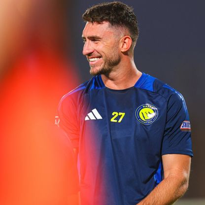 فيفا يلغي صفقة انتقال لابورت من النصر إلى بلباو