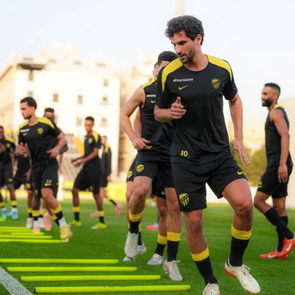 تشكيلة الاتحاد المتوقعة أمام ضمك في الدوري السعودي