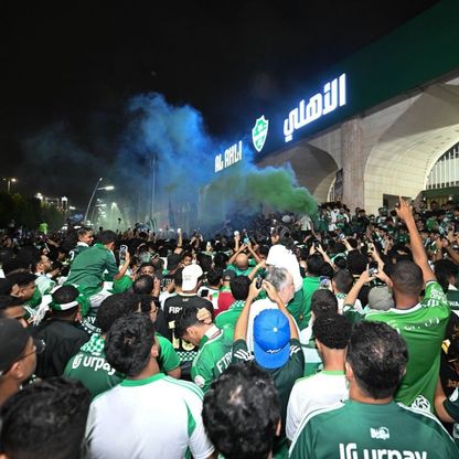 شاهد.. احتفالات صاخبة لجمهور الأهلي بلقب السوبر السعودي