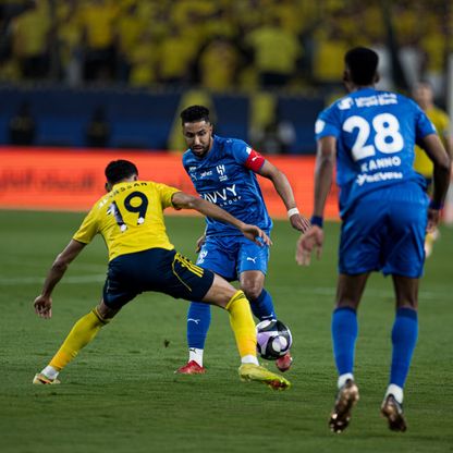 قلق في الهلال.. كريم بنزيما وسالم الدوسري يخضعان للعلاج