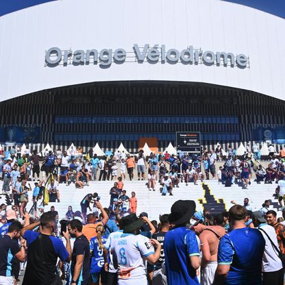 باريس سان جيرمان "مستاء" من تأجيل مواجهته مارسيليا ويعود إلى العاصمة