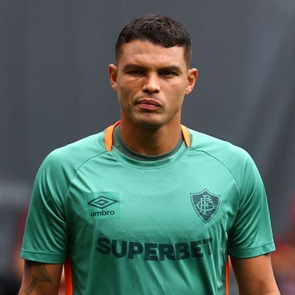 تياغو سيلفا يفتح صندوق أسرار تشيلسي من أجل حلم فلومينينسي