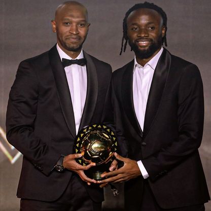 فيستون مايلي مهاجم بيراميدز أفضل لاعب داخل قارة إفريقيا