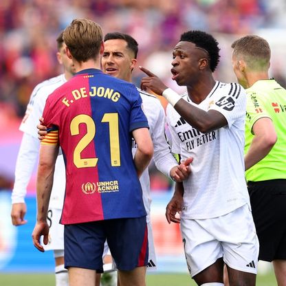 شبيه فينيسيوس ولقطات غريبة في ليلة مثيرة لبرشلونة بغوادالاخارا