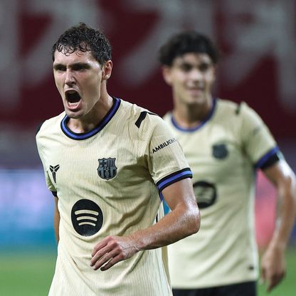 "يشعر ببعض الآلام".. مدافع برشلونة البديل يغيب عن التدريبات