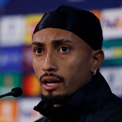 "لم يقدرونني".. رافينيا يتحدث أخيراً عن نتائج الكرة الذهبية