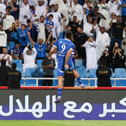 الهلال ينجو من فخ ضمك والوحدة يهزم العروبة بدوري روشن السعودي