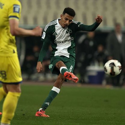 باناثينايكوس يجهز عرضاً لاستعادة المغربي عز الدين أوناحي