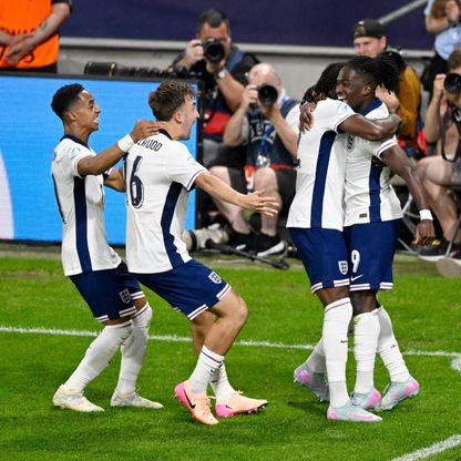 إنجلترا تهزم ألمانيا وتحتفظ بلقبها في بطولة أوروبا تحت 21 عاماً