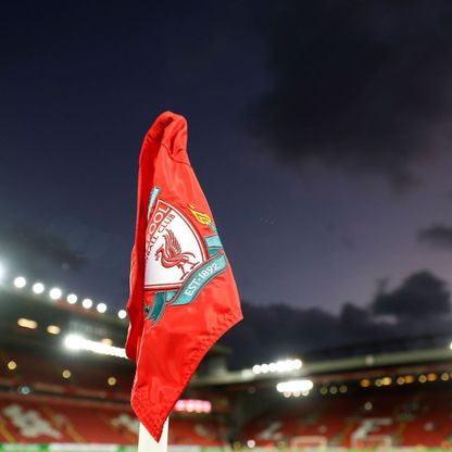 ليفربول يرفع دعوى قضائية ضد منصة "X".. ما السبب؟