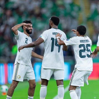شاهد.. السعودية أول المتأهلين إلى نصف نهائي خليجي 27 بثلاثية في شباك عُمان