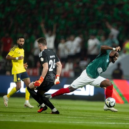 شاهد.. النصر يقلب الطاولة على الاتفاق بـ10 لاعبين