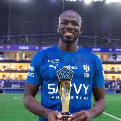 كاليدو كوليبالي الأفضل وياسين بونو بين الأسوأ في مباراة الهلال والفتح