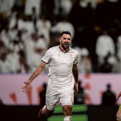 شاهد.. الدرعية إلى دوري روشن للمرة الأولى بفوز مثير بـ10 لاعبين وهدفين عكسيين