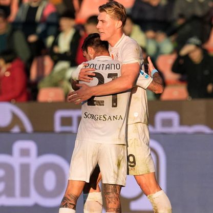 ثنائية هويلوند تقود نابولي للمركز الثاني في الدوري الإيطالي