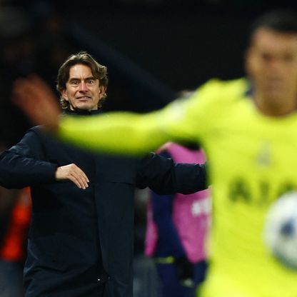 توتنهام يواجه مخاطر مالية "مدمرة" بسبب بند في عقود لاعبيه