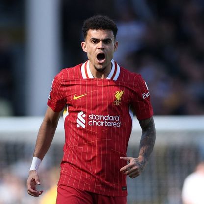 بعدما أخلفت وعدها.. لويس دياز يطالب إدارة ليفربول بإطلاق سراحه