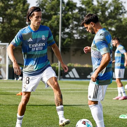 اللعب بالثلاثي الجديد.. تشكيلة ريال مدريد لمواجهة تيرول الودية