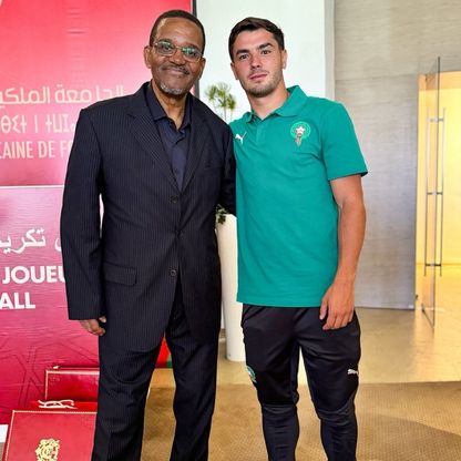 شاهد.. حفل تكريم قدامى لاعبي المنتخب المغربي لكرة القدم