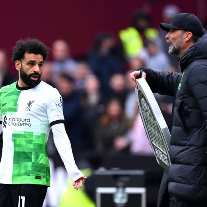 محمد صلاح ويورغن كلوب يستذكران رحلة تاريخية في ليفربول بحلوها ومرّها