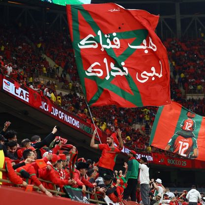 مدرب نيجيريا يحذّر السنغال: جمهور المغرب أكبر من مجرد "اللاعب 12"