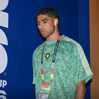 أشرف حكيمي: الضغط على المغرب قبل مواجهة هولندا.. ولم لا نفوز بكأس العالم؟