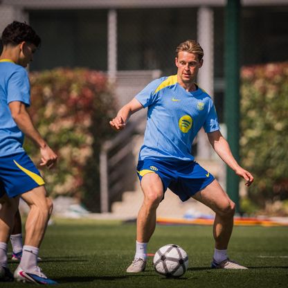 التشكيلة المتوقعة لبرشلونة أمام إسبانيول "لحسم" لقب الدوري الإسباني