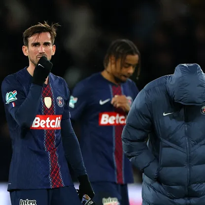 حسرة فابيان رويز وبرادلي باركولا عقب خسارة باريس سان جيرمان أمام باريس أف سي بكأس فرنسا - 12 يناير 2025