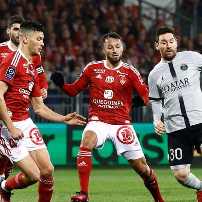 بحضور أشرف داري.. مفاجآت بتشكيلة الأهلي أمام الزمالك في قمة الدوري المصري